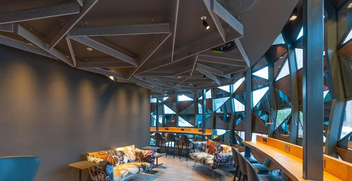 111 Piccadilly, Piccadilly - Image 2