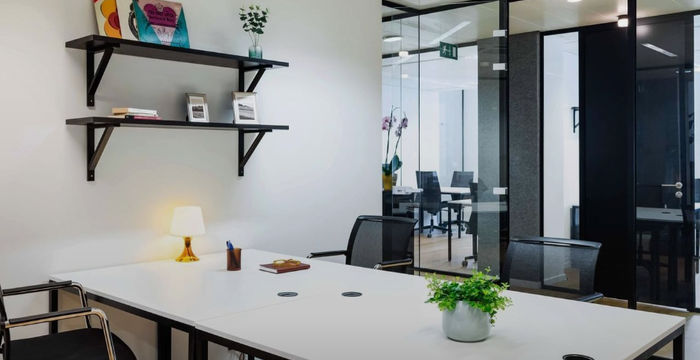 54 Av Louise, Brussels - Image 3