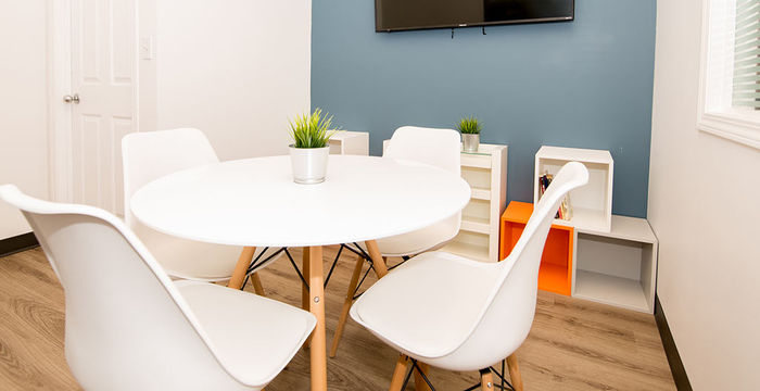 5212 48th St, Red Deer - Image 2