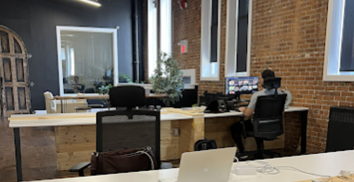 136 Christina St N, Sarnia - Image 3