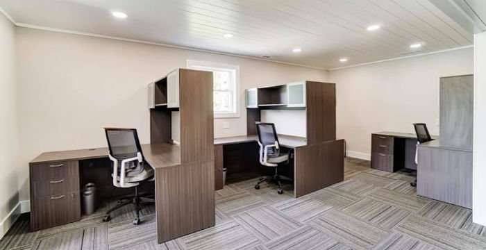 15 Commercial Way, Springboro - Image 2