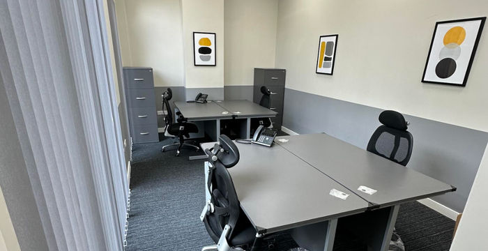 1 Station Road, Merton - Image 5