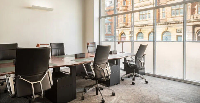 17 Cavendish Square, Marylebone - Image 2