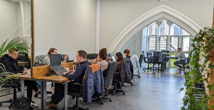 16 Oakfield Road, Clifton - Image 2