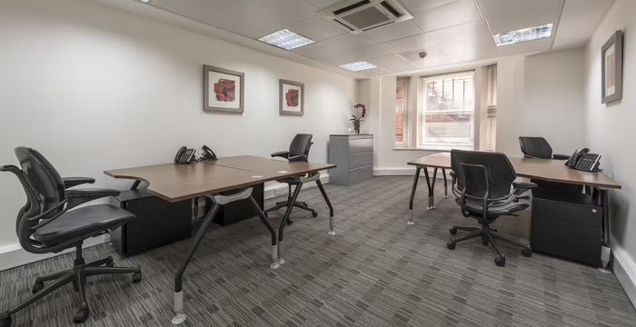 52 Brook Street, Mayfair 52 Brook Street, Mayfair - Image 2
