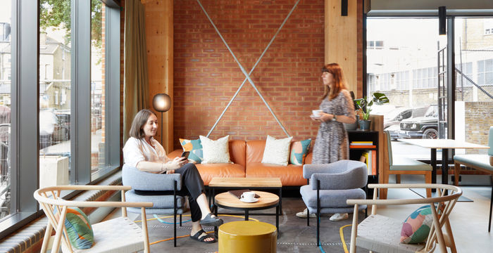 19 Bellefields Road, Greater London - Image 2