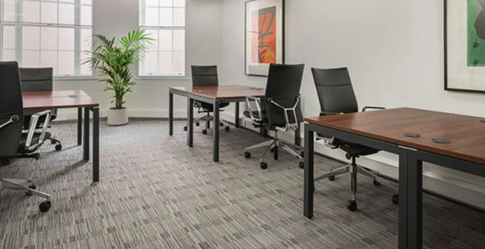 67 Grosvenor St, Mayfair - Image 2