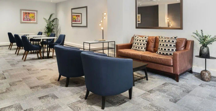 67 Grosvenor St, Mayfair - Image 4