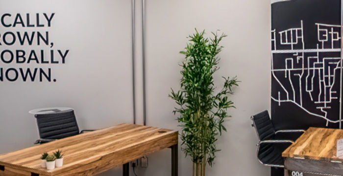 777 Guelph Line, Burlington - Image 2