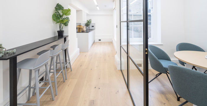 19 Gerrard St, London - Image 4