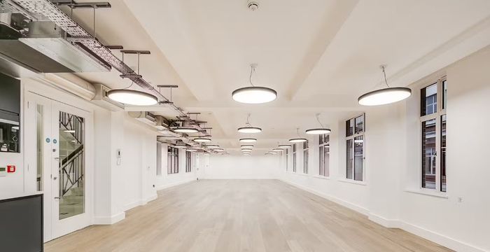 27 Beak St, London - Image 4