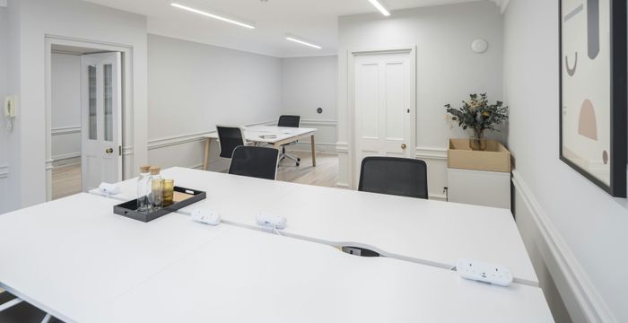 49-51 Monmouth St, London - Image 2
