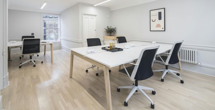 49-51 Monmouth St, London - Image 4