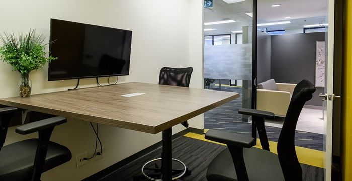 175 Commerce Valley Dr W, Thornhill - Image 3