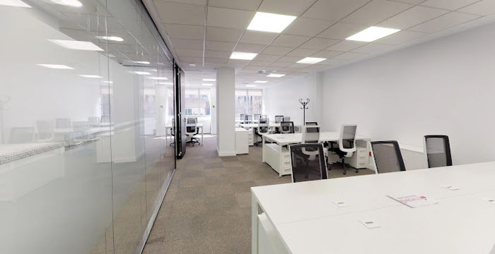 23 C Del Poeta Joan Maragall, Madrid - Image 2