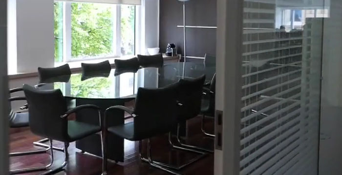 41 Avenue George V, Paris - Image 2