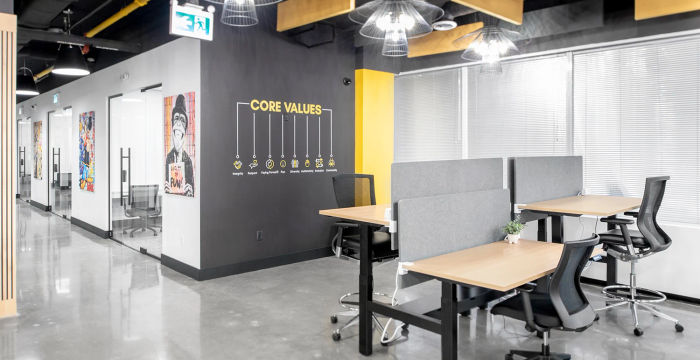 5255 Yonge St, North York - Image 5