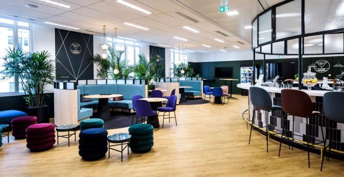 15-17 Rue Traversiere, Paris - Image 4