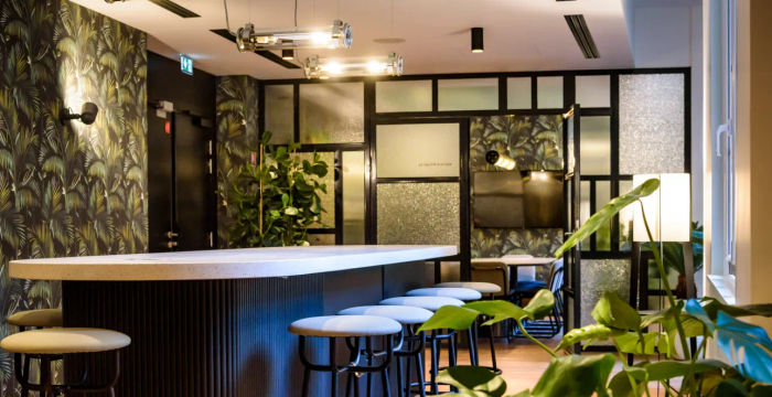 15-17 Rue Traversiere, Paris - Image 5