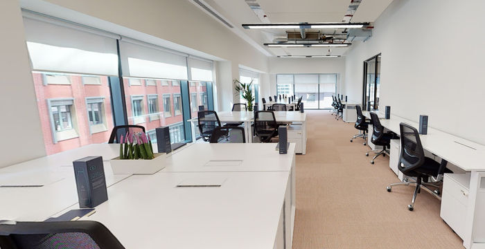 Station Road, Reading - Image 3