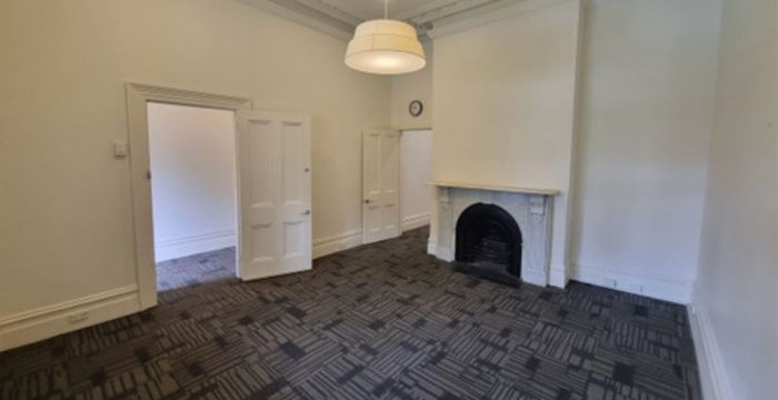 396 High Street, Windsor - Image 4