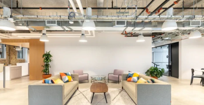 111 Simcoe Street N, Oshawa - Image 4