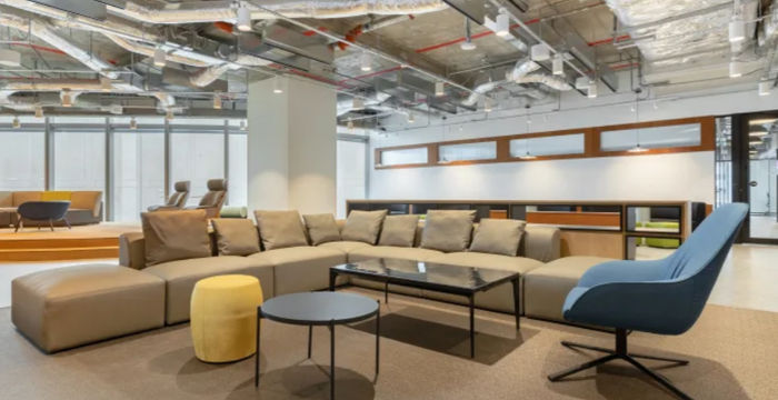 500 S Main Street, Burlington - Image 3