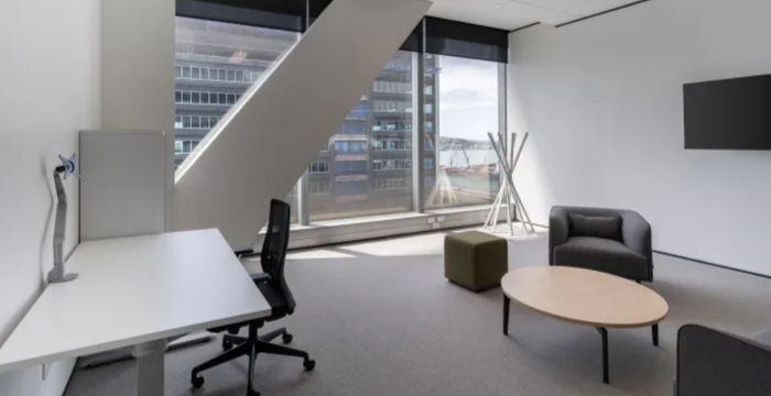 1025 Quinn Dr, Waunakee - Image 2