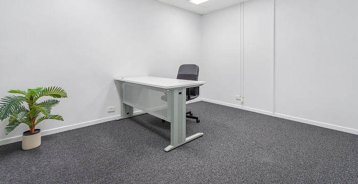 130 Kingston, Underwood - Image 5