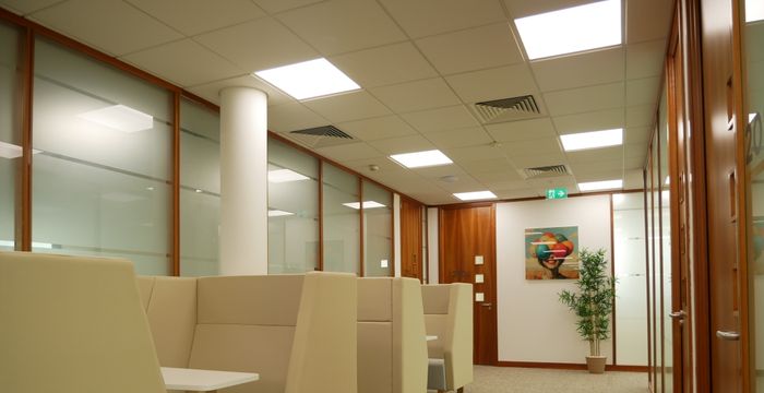 5 Oaks Court Warwick Road, Borehamwood - Image 4