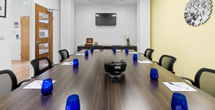 300 South Row, Milton Keynes - Image 3