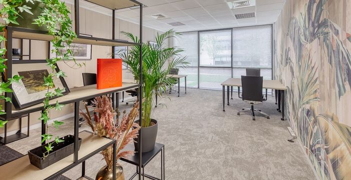 4 Bd Michael Faraday, Serris - Image 2