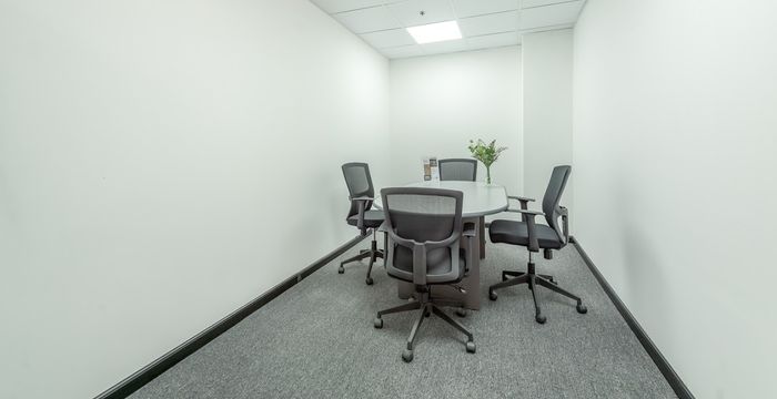 Production City Impz, Dubai - Image 4