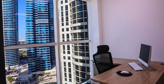 Cluster Y Swiss Tower - Jumeirah Lake Towers, Dubai - Image 2