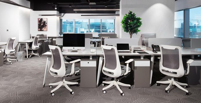 Sheikh Zayed Rd, Dubai - Image 2