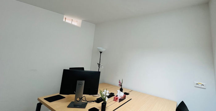 45 Rue De Jouy, Chaville - Image 4