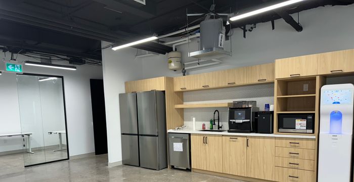 1940 Eglinton Avenue East, Toronto - Image 4