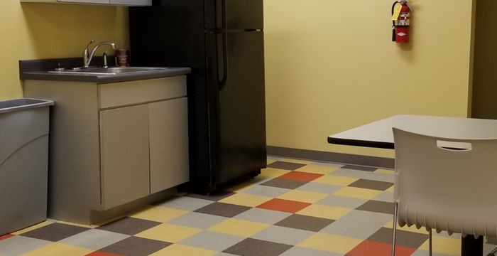 230 2nd St Se, Cedar Rapids - Image 2