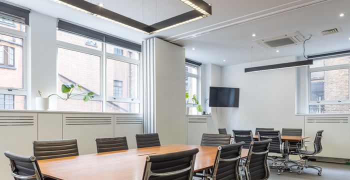 11 Hills Place, Greater London - Image 4