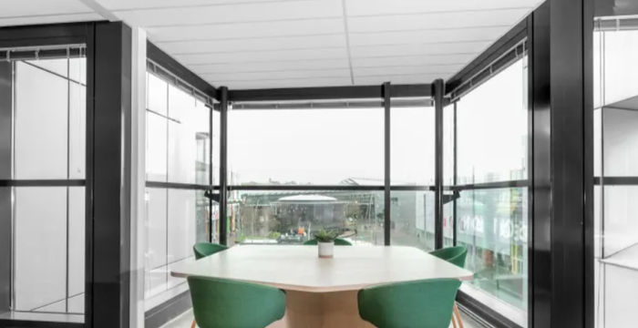 201 Queens Ave, London - Image 4