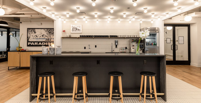 12 E 49th St, New York - Image 4