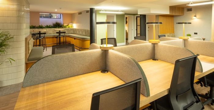 91 Kirkstall Road, West Yorkshire - Image 4