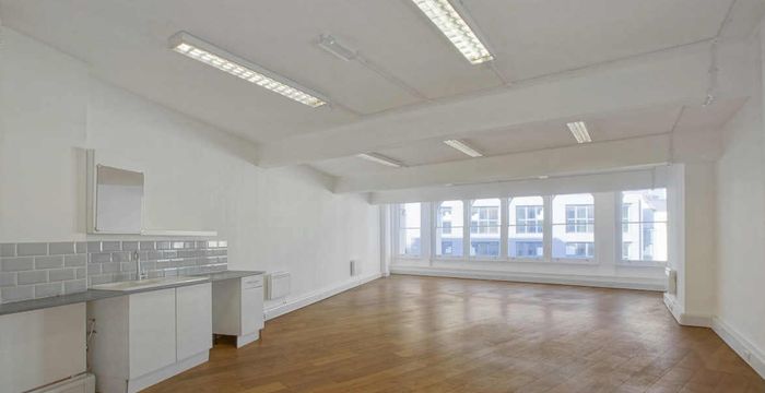 1-5 Clerkenwell Road, Clerkenwell - Image 4
