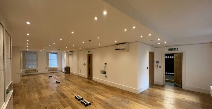 44 Clerkenwell Close, Clerkenwell - Image 4