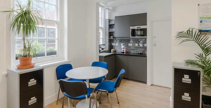 9 Berners Place, Fitzrovia - Image 4