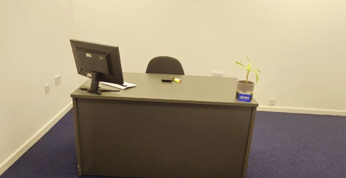 Forsyth Rd, Woking - Image 3