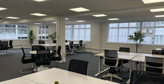 351 Oxford St, London - Image 4