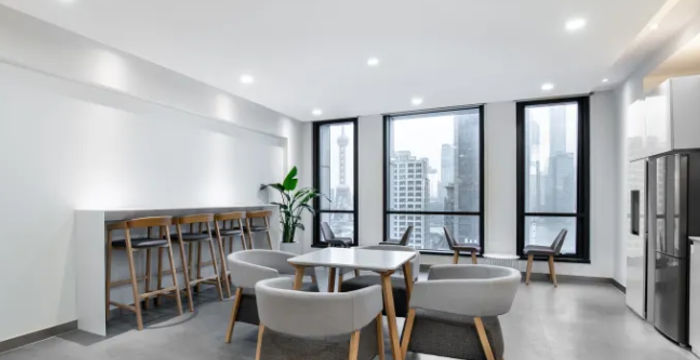 10-05 Boulevar Rafael Landivar, Guatemala - Image 2