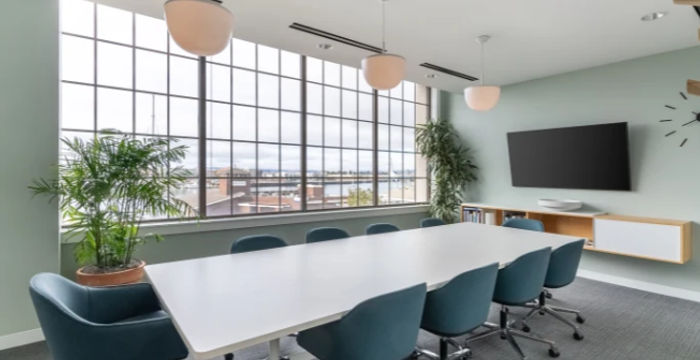 9400 W Higgins, Rosemont - Image 4