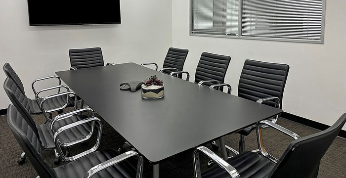 500 S Sepulveda Blvd, Los Angeles - Image 2